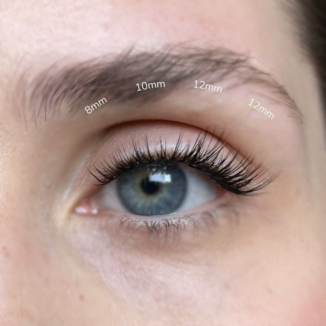 Lashable CLEAN GAL samolepicí pre-glued řasy