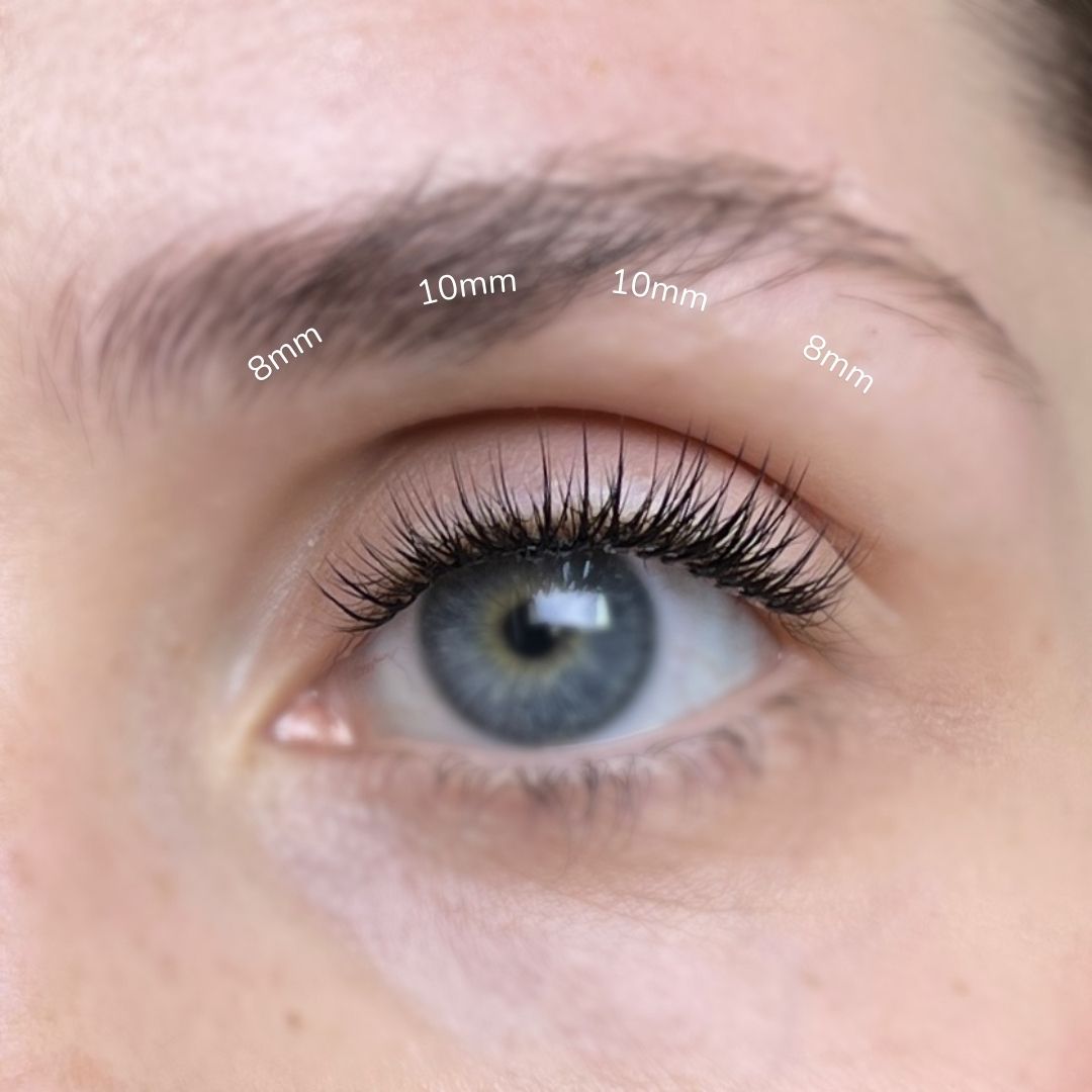 Lashable CLEAN GAL samolepicí pre-glued řasy