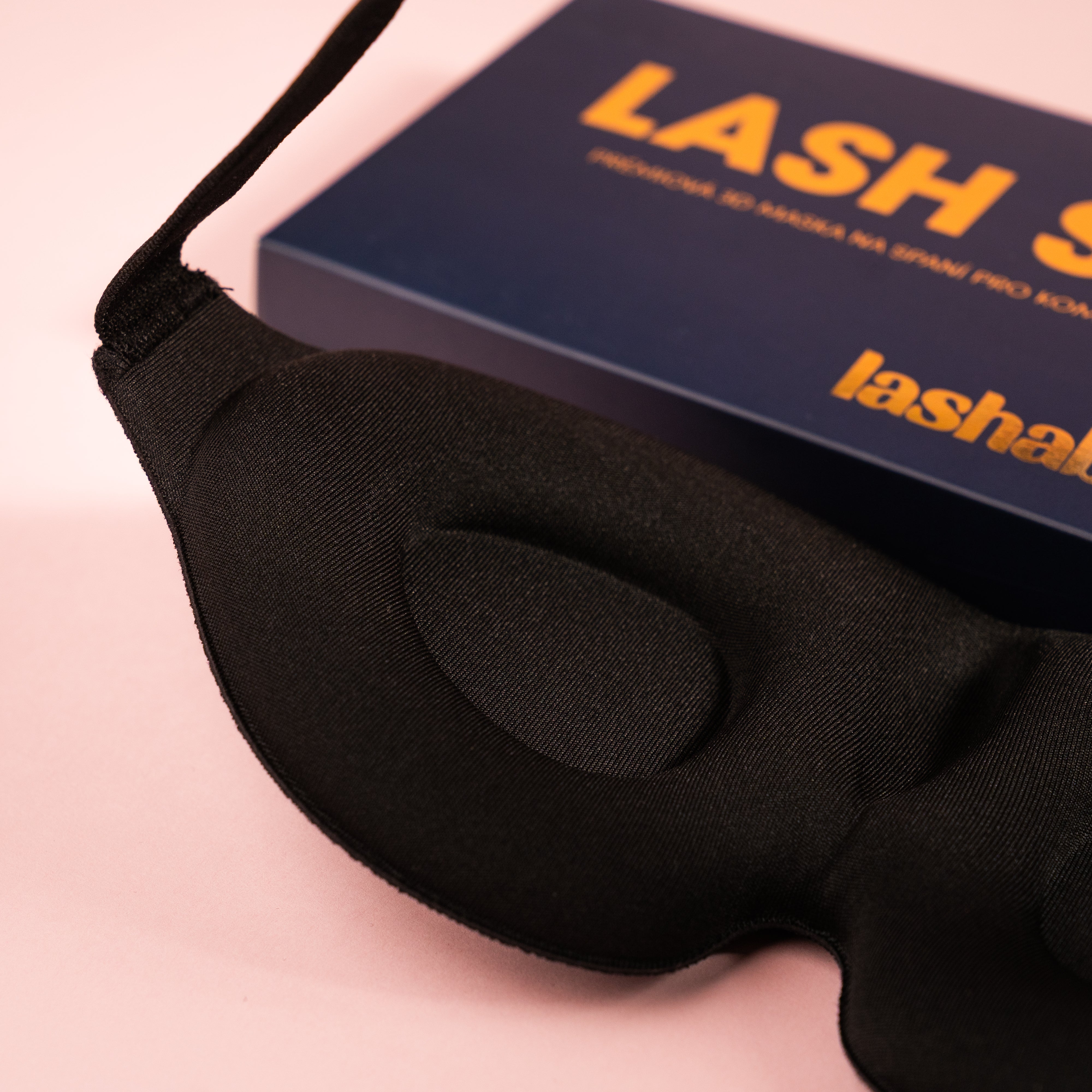 Lashable LASH SNOOZIE maska na spaní