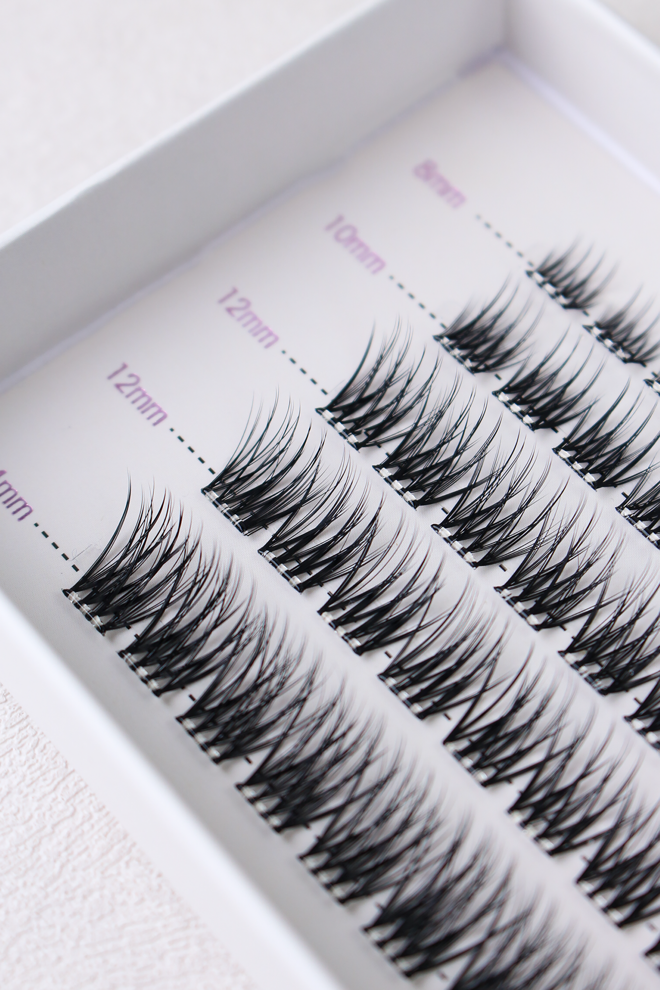 Lashable CLEAN GAL samolepicí pre-glued řasy