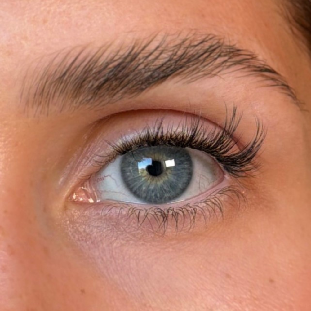 Lashable ELEGANCE samolepicí pre-glued polořasy - Lashable