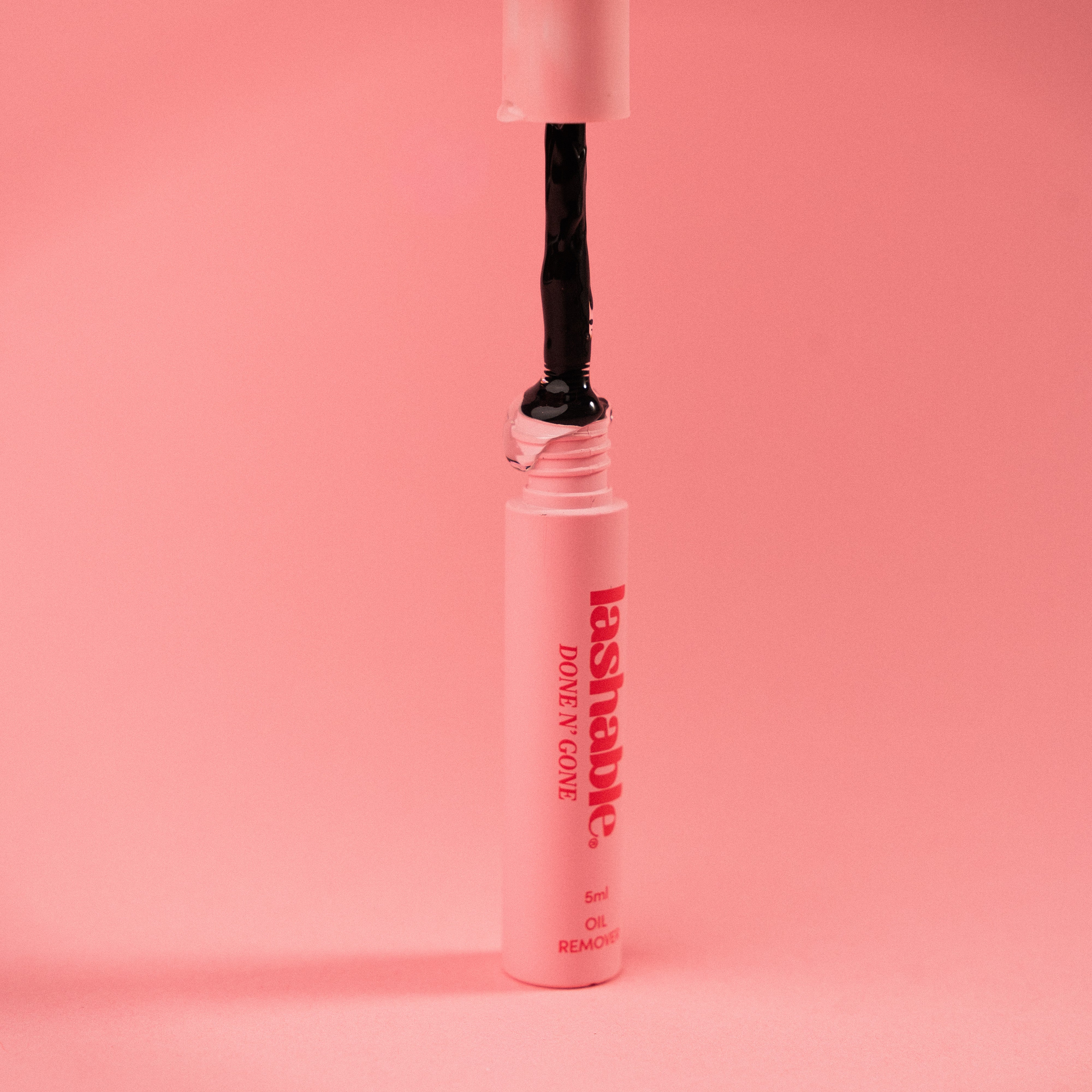 Lashable DONE N' GONE odstraňovač